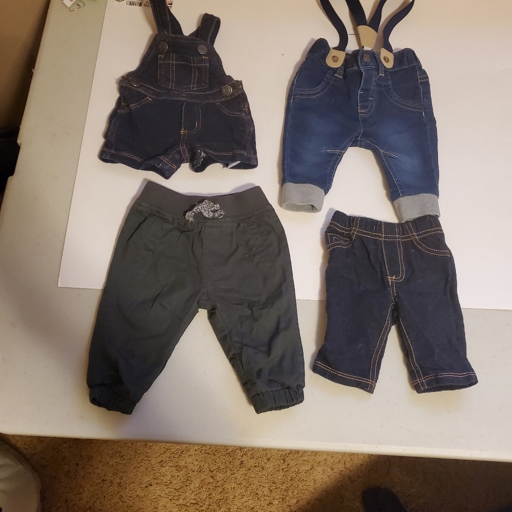 Newborn pants **SOLD **